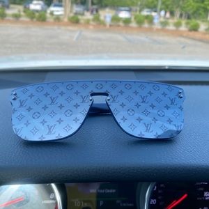 Louis Vuitton Waimea Sunglasses
